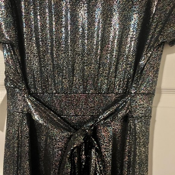 LULAROE ELEGANT COLLECTION MEDIUM NOELLE FAUX WRAP DRESS - Picture 8 of 8